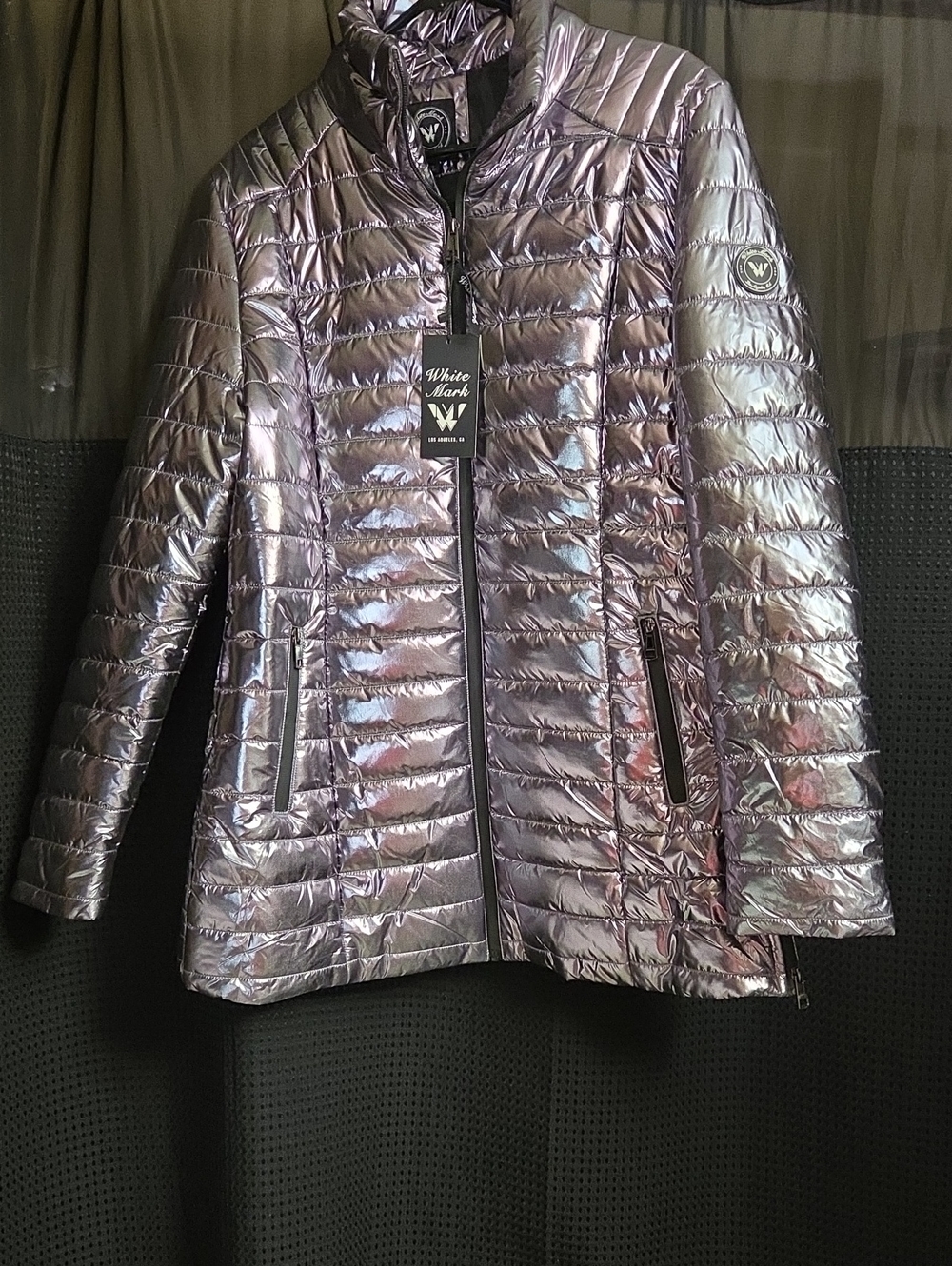 White Mark Women's Iridescent Silver Metallic Puffer Jacket,Size XL,NEW.